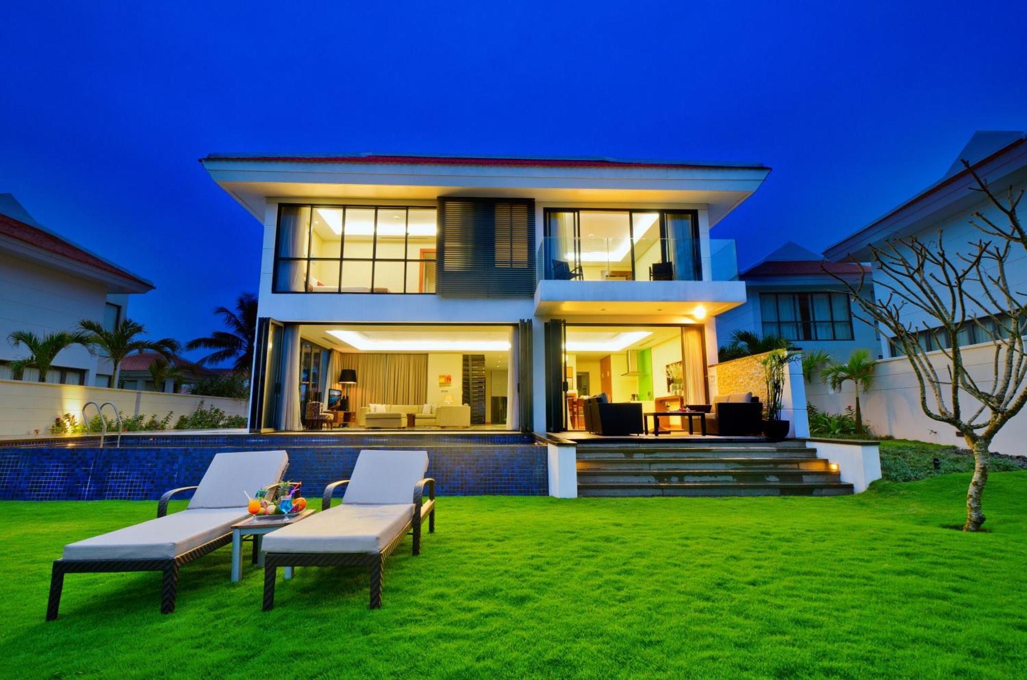 The Ocean Resort Danang Exterior photo