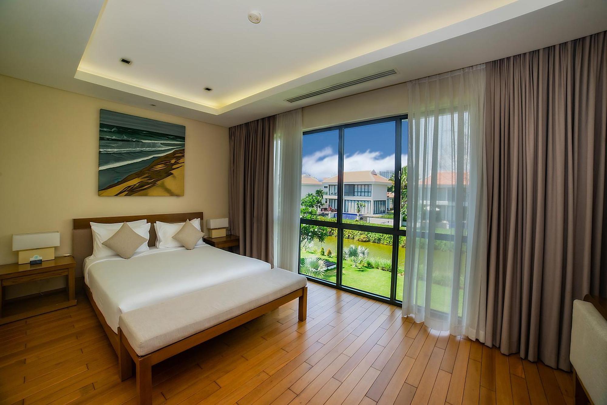 The Ocean Resort Danang Exterior photo